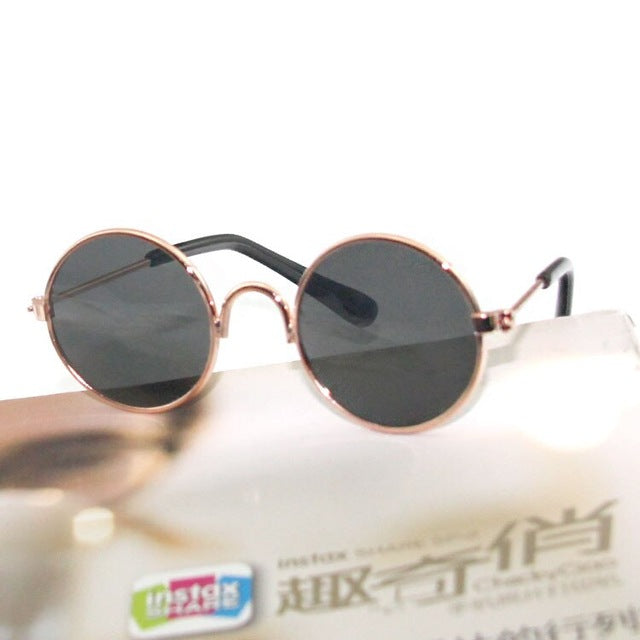 Pet Products Lovely Vintage Round Cat Sunglasses Reflection Eye wear glasses For Small Dog Cat Pet Photos Props Accessories